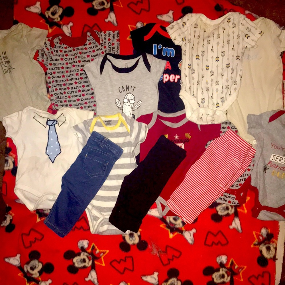 Bundle Of Baby Boy 0-3 Month Onesie And Pants